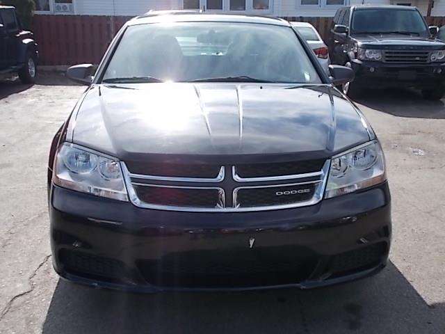 2012 Dodge Avenger SE 4dr Sedan